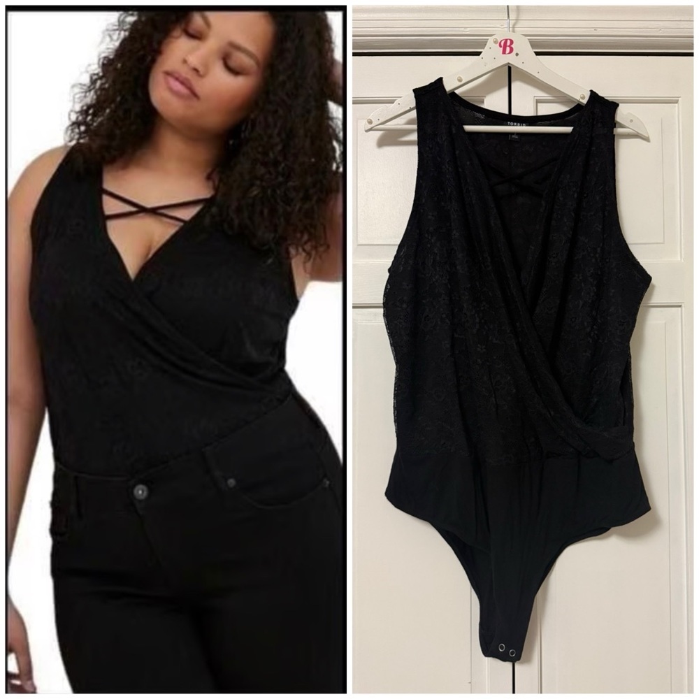 Torrid Women’s Size 2X Black Lace Bodysuit V-Neck Goth Grunge Dark Romantic